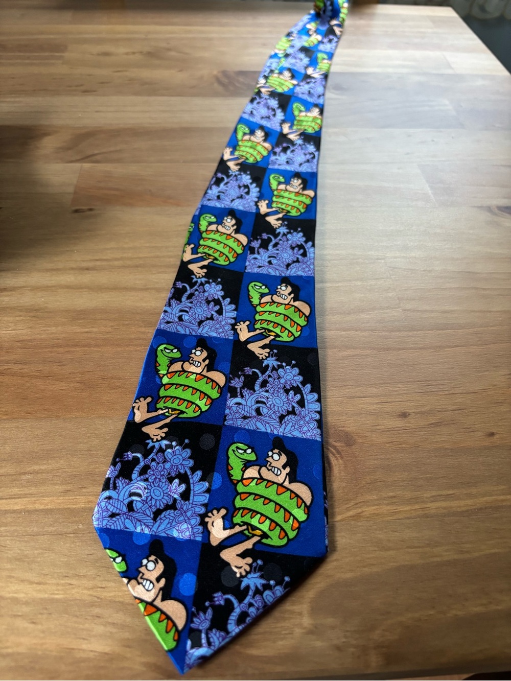 Disney George Of The Jungle Cartoon 100% Silk Necktie 57”